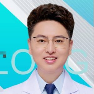 薛龙