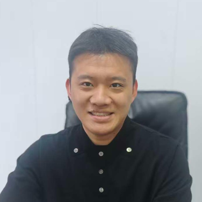 李阳