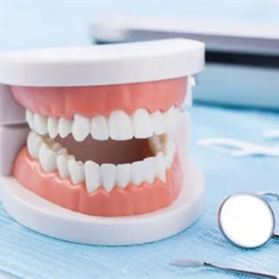 怎么看自己是骨性龅牙还是牙性？骨性龅牙能矫正回来吗？